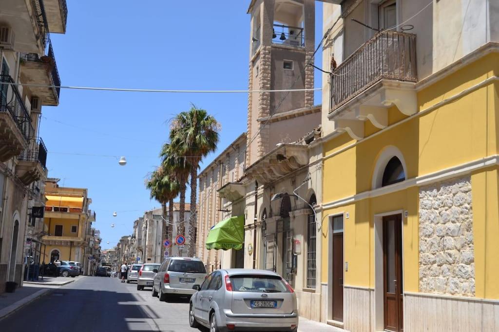 Casa Vacanze Trinisula Sicily Home Scicli Exterior foto